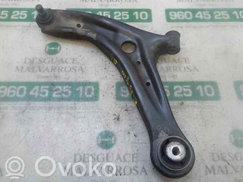 Ford Fiesta Braccio di controllo sospensione anteriore