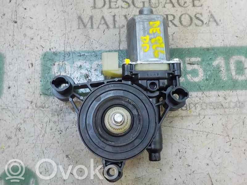 Regulador de ventanilla eléctrico de puerta delantera   5Q0959802B,5Q0959802B