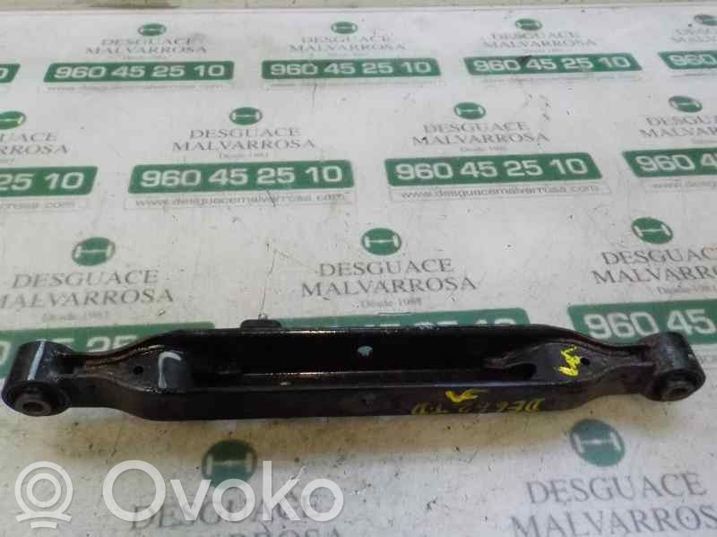 Nissan Qashqai Braccio di controllo sospensione posteriore