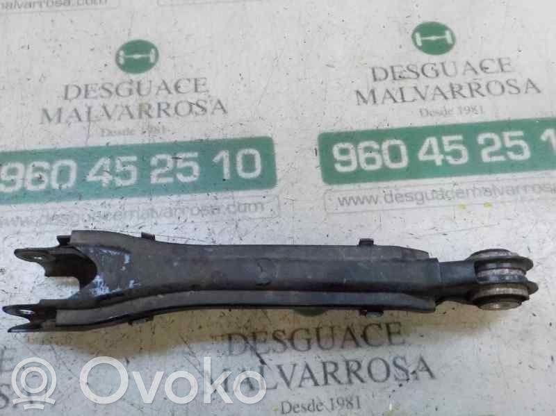 Mercedes-Benz C W205 Braccio di controllo sospensione posteriore