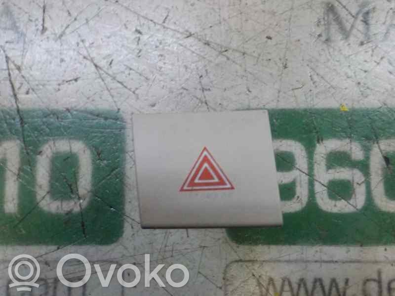 Peugeot 508 Botón interruptor de luz de peligro 