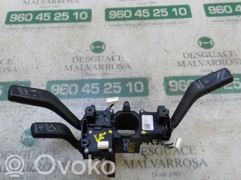 Volkswagen Passat Alltrack Leva indicatori 