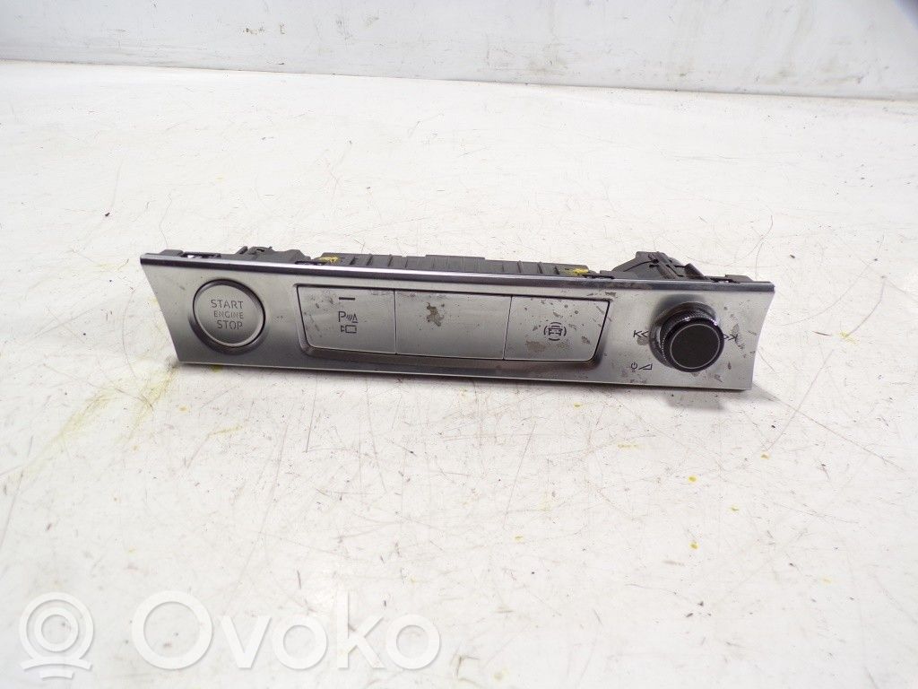 Sonstige Steuergeräte / Module   4N0959673F,4N0959673