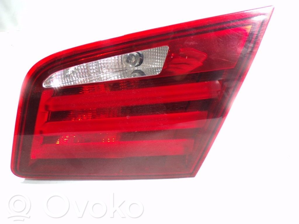 BMW 5 F10 F11 Galinis žibintas kėbule 