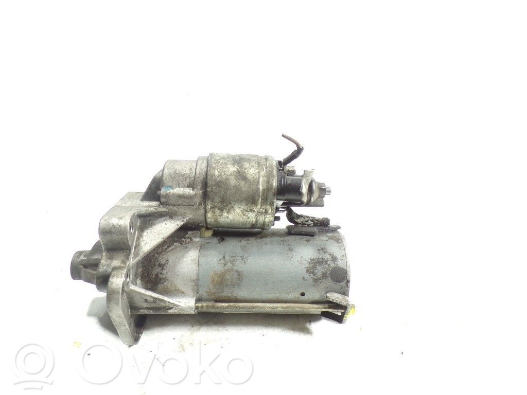 Motor de arranque   233003329R,233003329