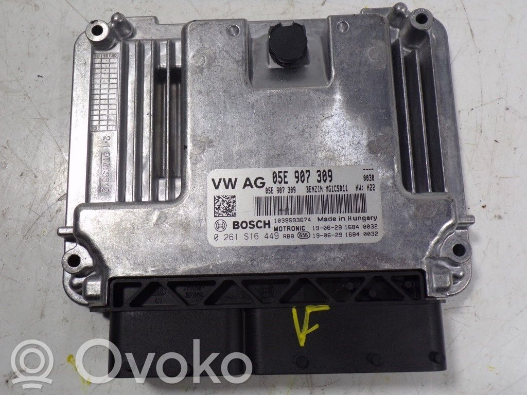 Audi A1 Engine control unit/module 