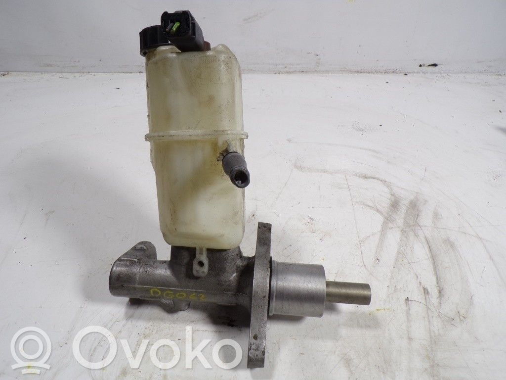 Bomba de freno   4601Y7