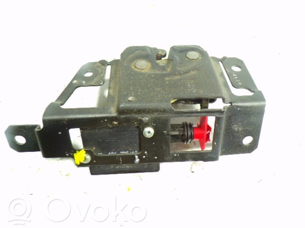 Tailgate lock latch   51247201561,7057364
