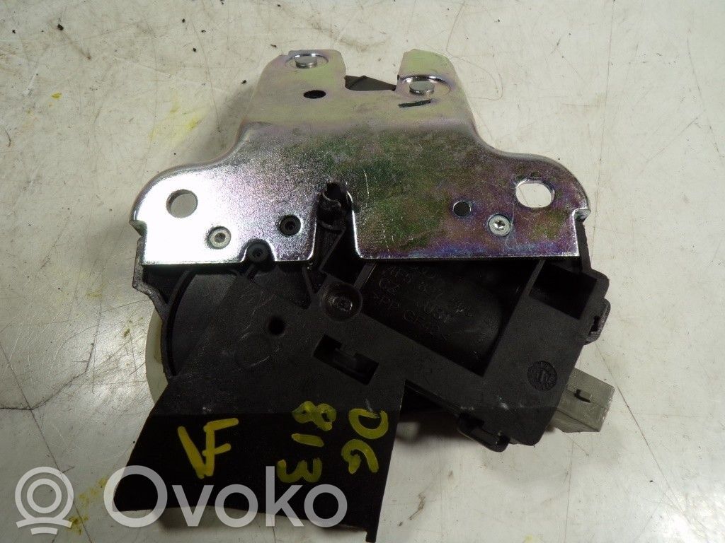 Audi A4 Allroad Blocco chiusura del portellone