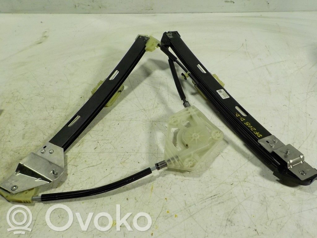 Regulador manual de la ventanilla delantera   82G837462,82G837462