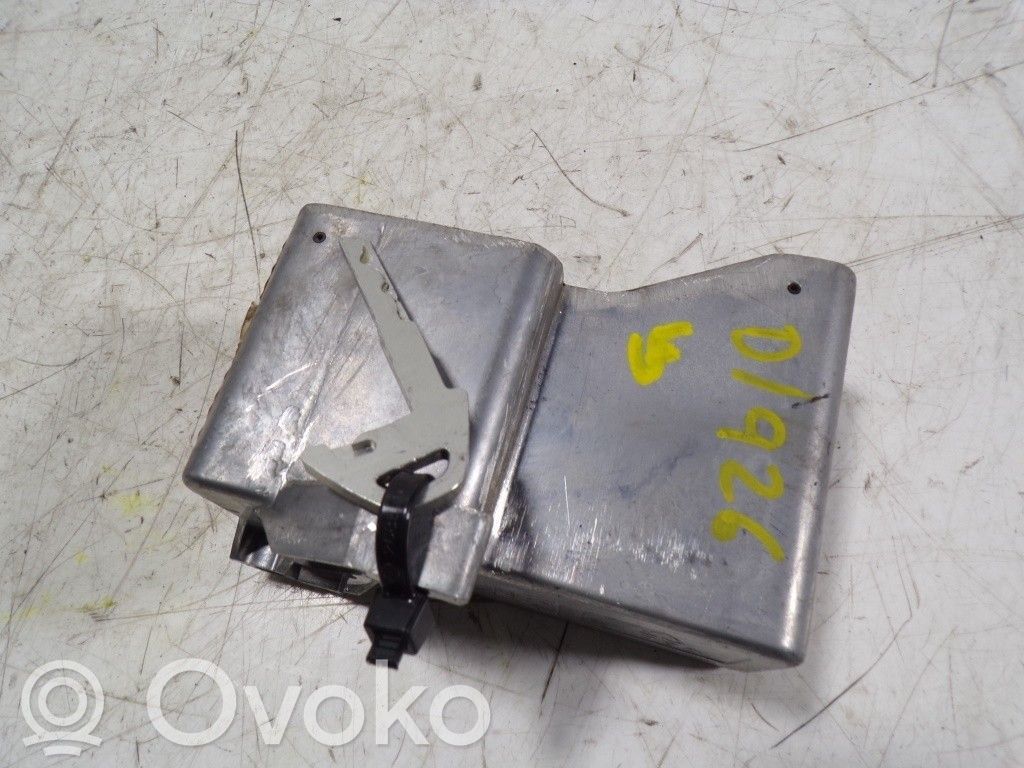 Virtalukko   C2P17880,8W833K772BA