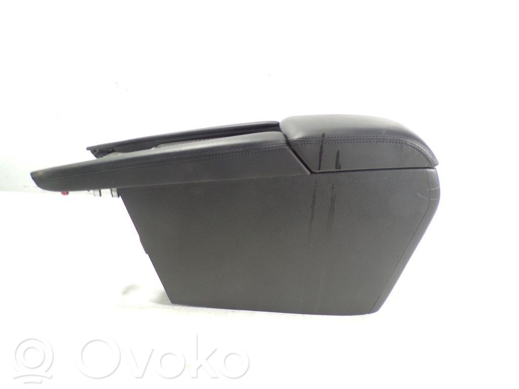 Armrest   BAEK64420B02
