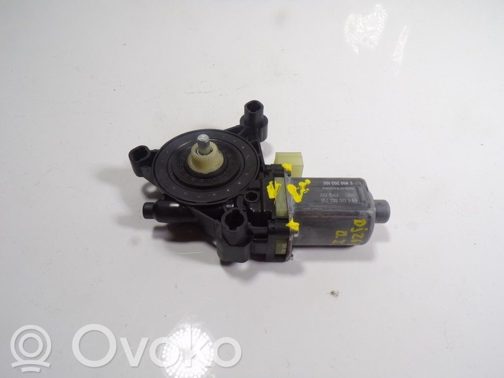 Audi A3 S3 8V Motorino alzacristalli della portiera anteriore