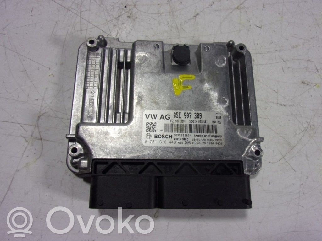 Audi A1 Engine control unit/module 