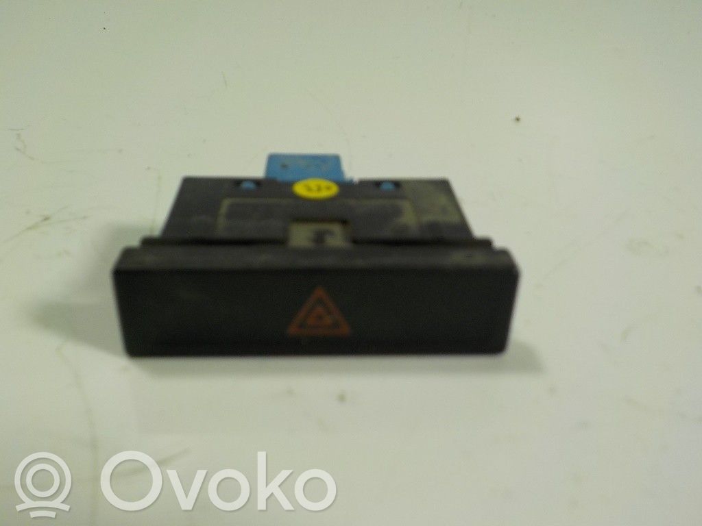 Man TGE 1gen Comutator lumini pericol