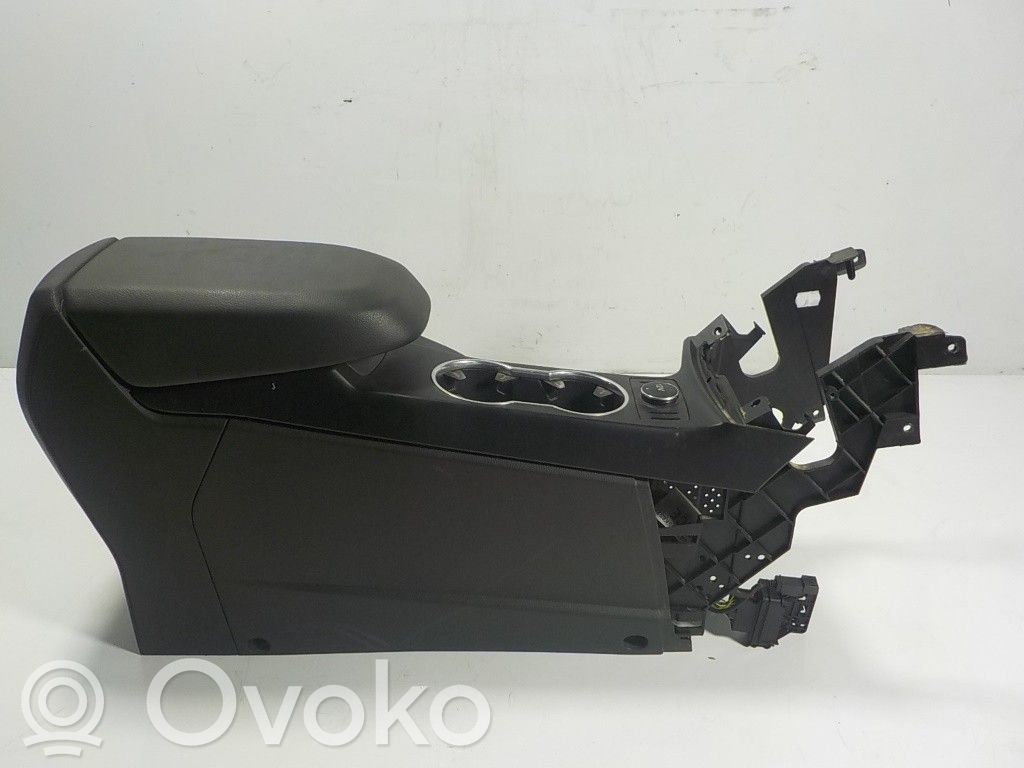 Ford Kuga II Armrest 