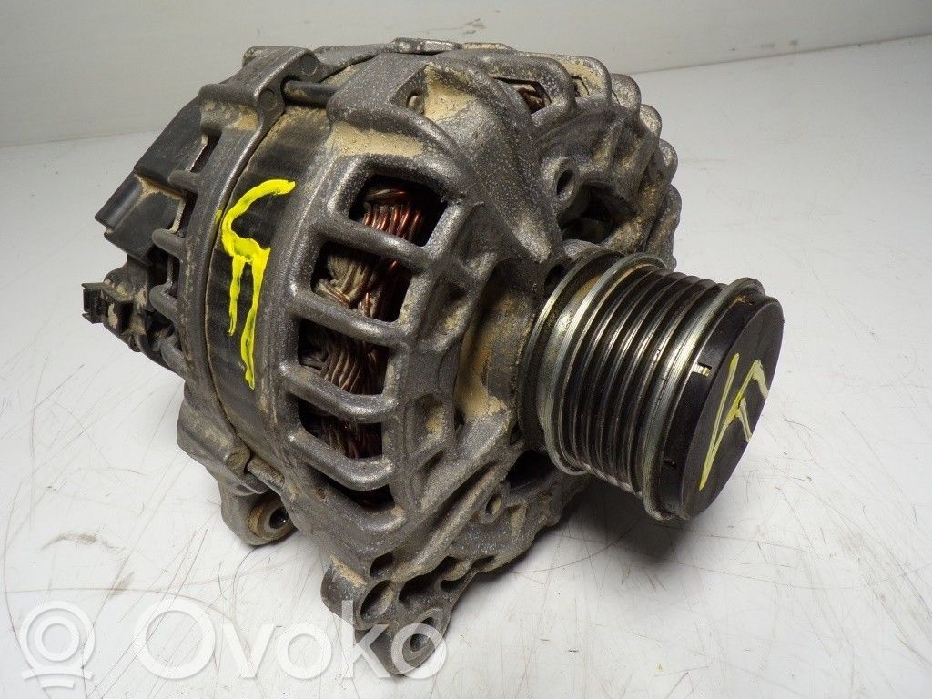 Alternador   03L903024F