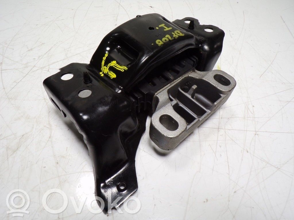 Audi A1 Engine mount bracket 