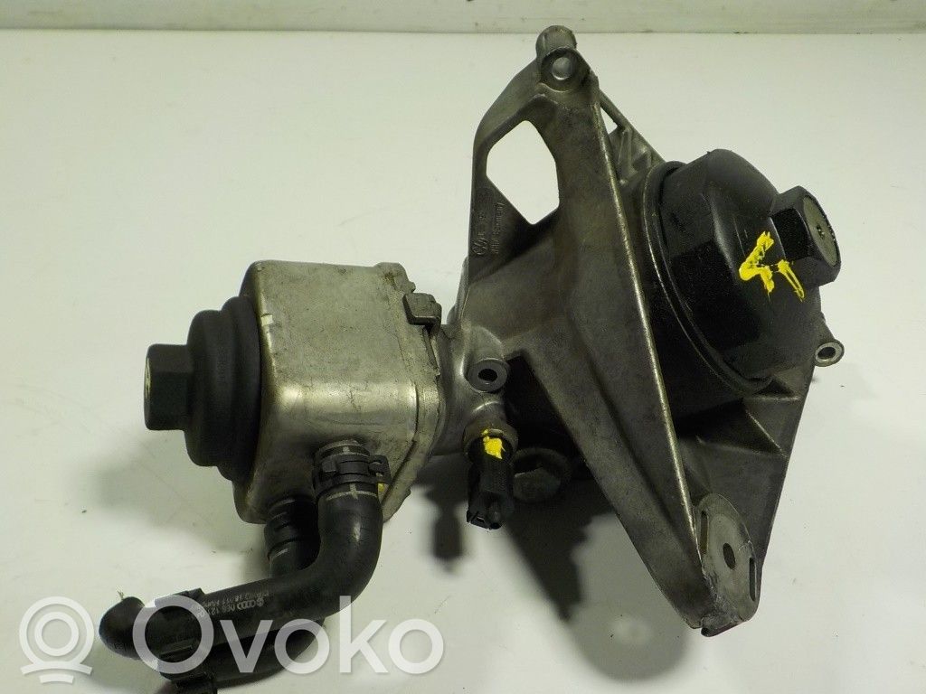 Mocowanie / uchwyt filtra oleju   028117021E,066199354C