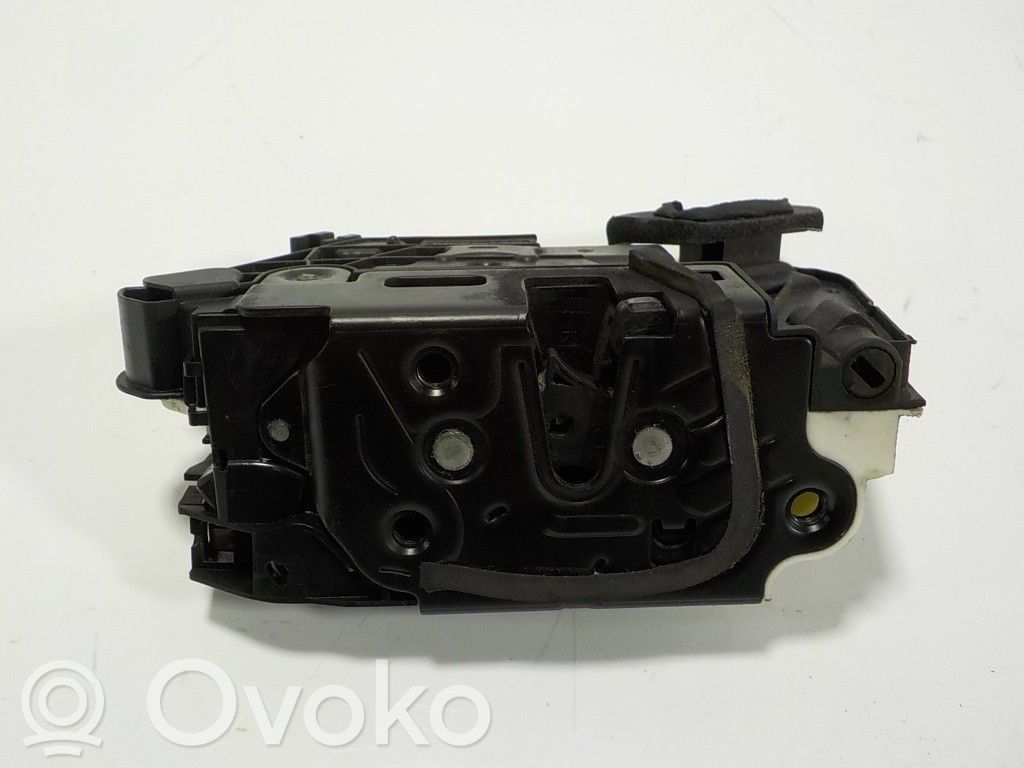 Volkswagen Polo V 6R Serratura portiera anteriore