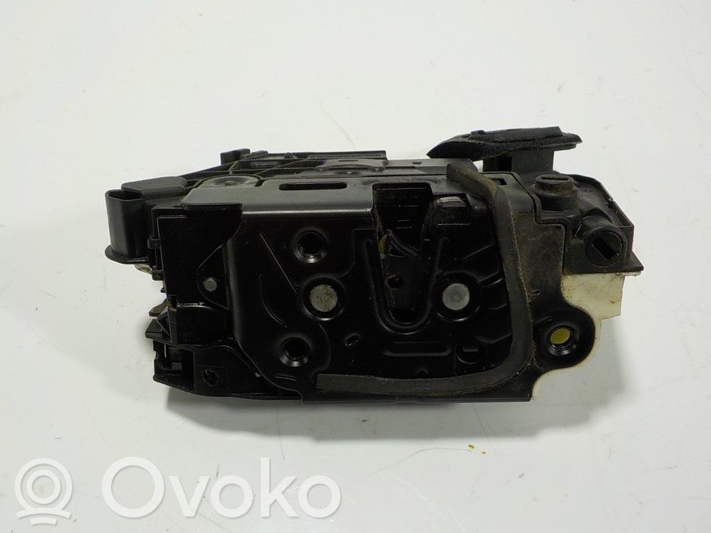 Volkswagen Polo V 6R Serratura portiera posteriore