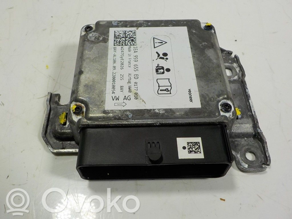 Seat Leon IV Airbag control unit/module 