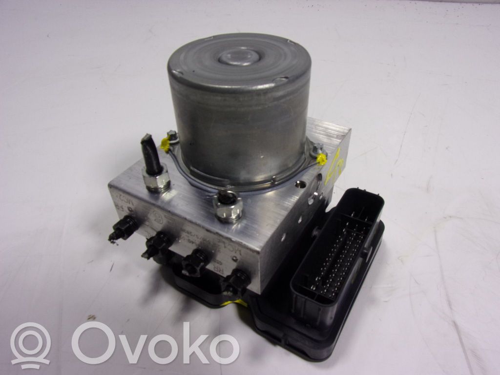 Toyota Corolla E160 E170 ABS Blokas 