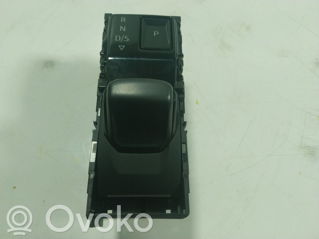Cupra Leon Vaihdetanko 