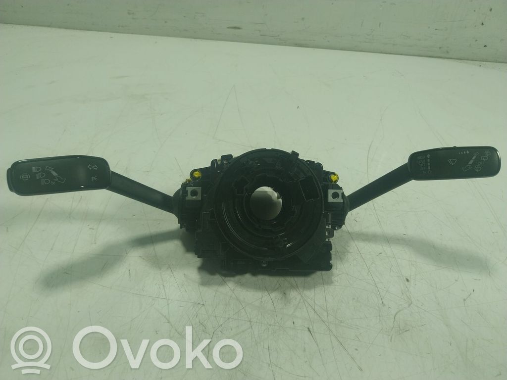 Seat Ateca Palanca de intermitentes 