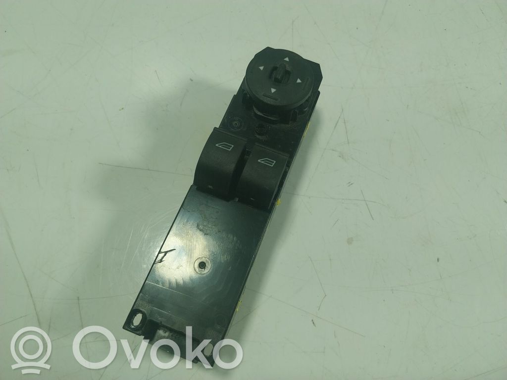 Electric window control switch   2120871,DT1T14A132FB