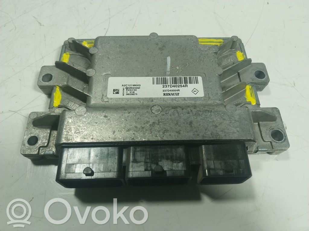 Unidad de control/módulo del motor   237D40254R