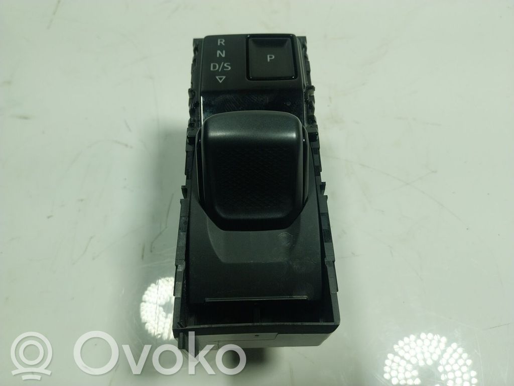 Cupra Leon Vaihdetanko 