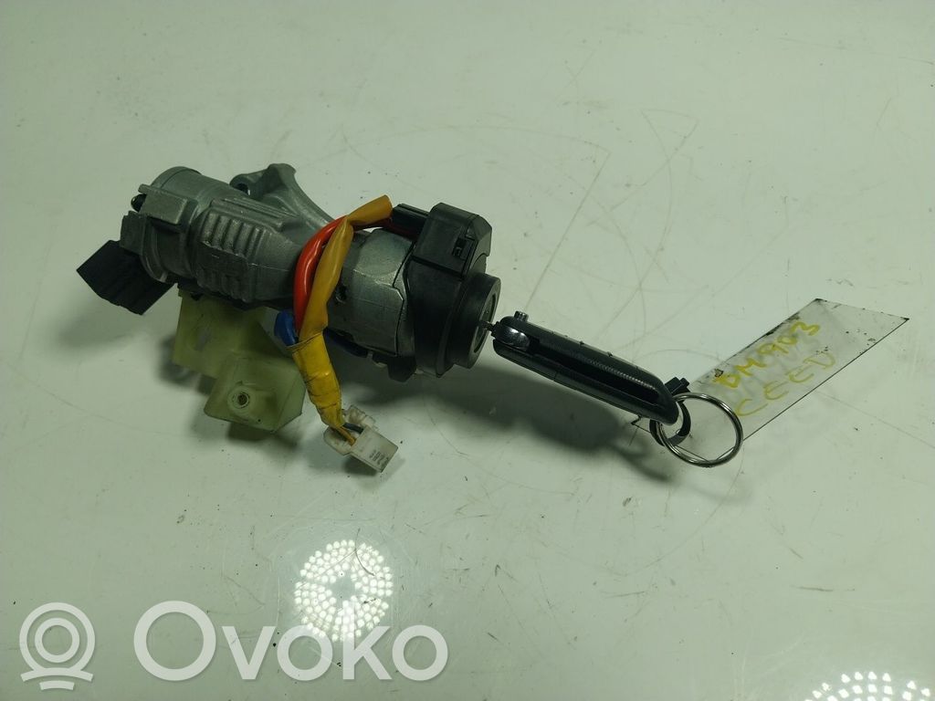 KIA Pro Cee'd II Virtalukko 