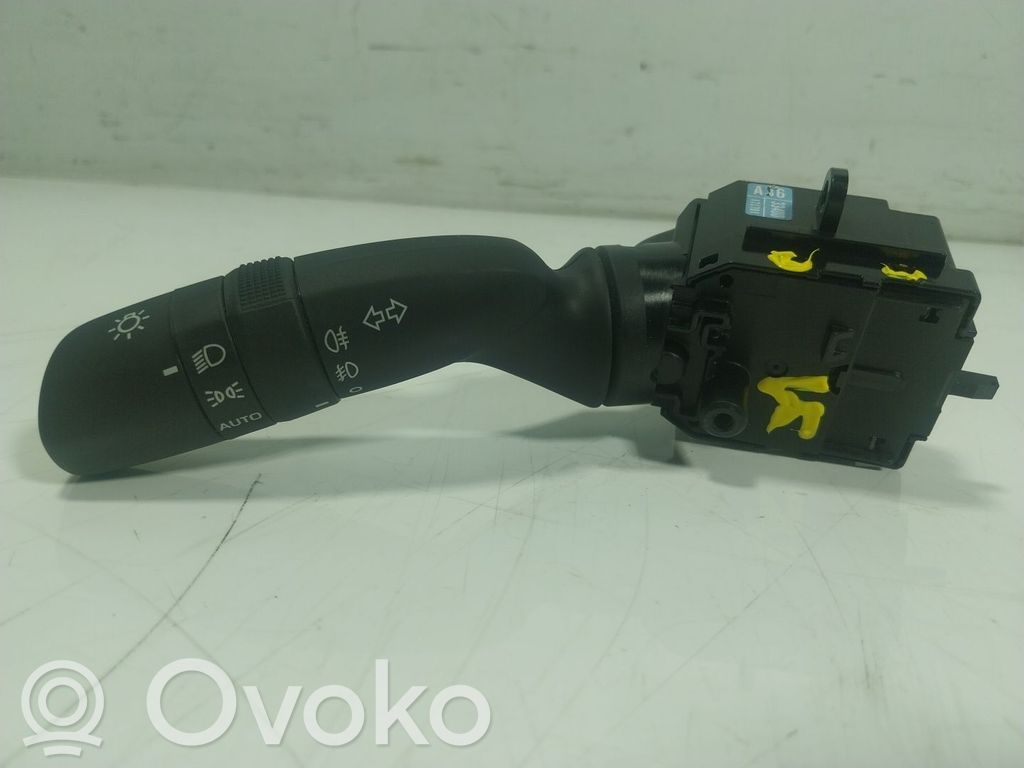 Toyota RAV 4 (XA50) Interruttore di regolazione dell’illuminazione del quadro 