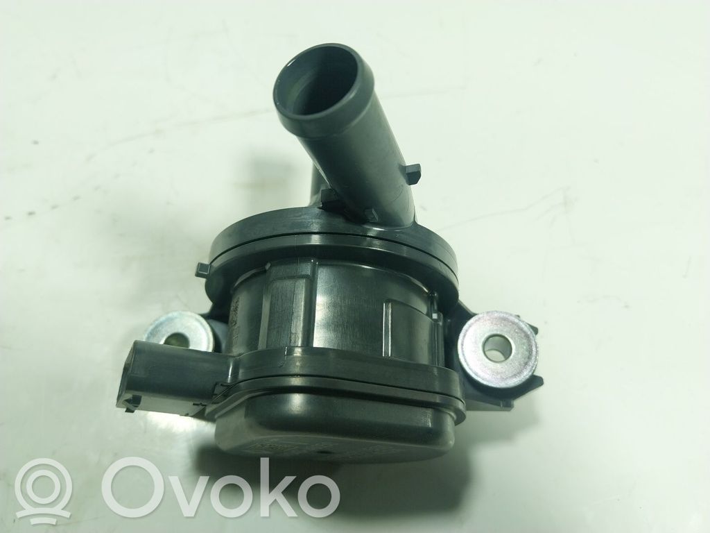 Toyota RAV 4 (XA50) Pompe de circulation d'eau 