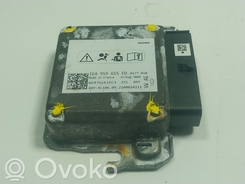 Seat Leon IV Airbag control unit/module 