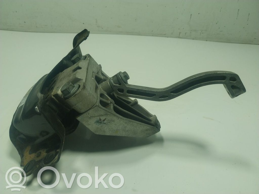Volkswagen Polo VI Suport tampon motor 