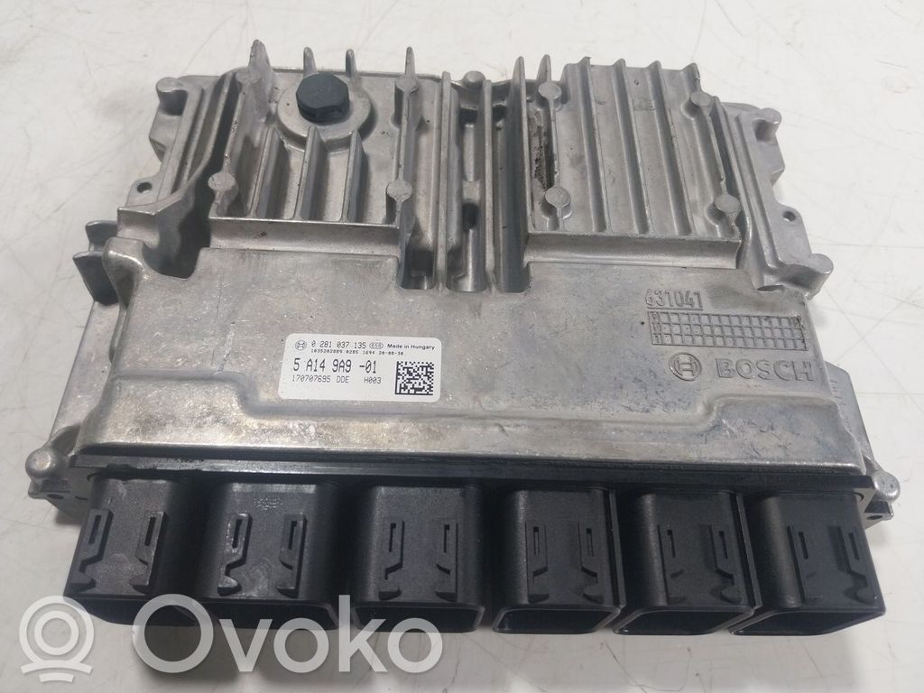 BMW 1 F40 Engine control unit/module 