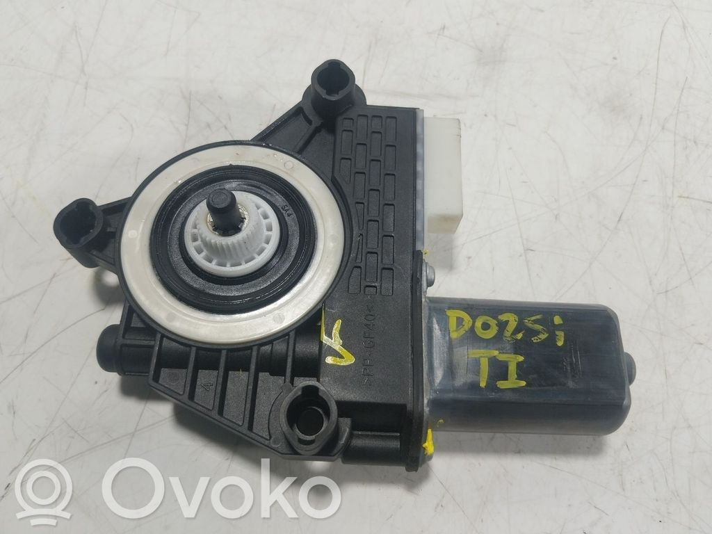 BMW 1 F40 Macara geam ușă spate cu motor
