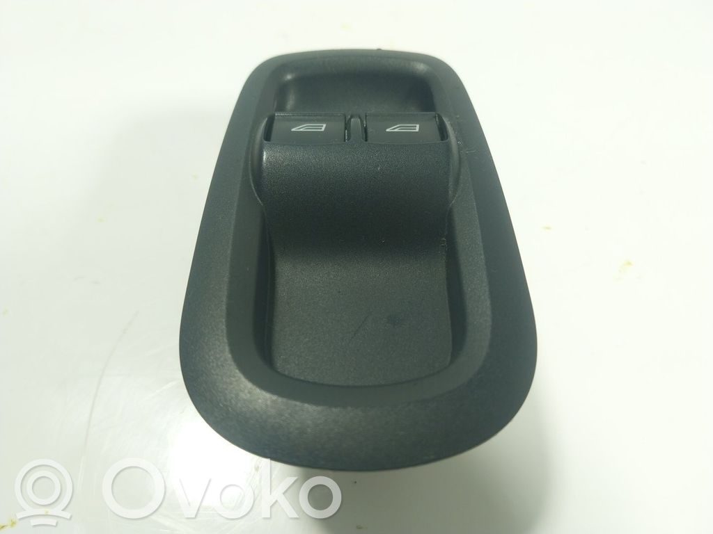 Electric window control switch   2539832,GK2T14A132CA