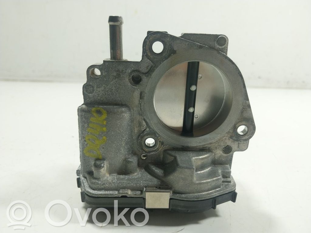 Toyota Yaris Valvola corpo farfallato