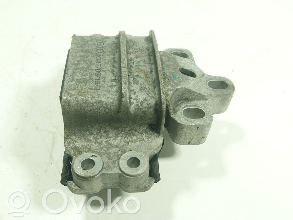 Audi Q3 8U Support de moteur, coussinet