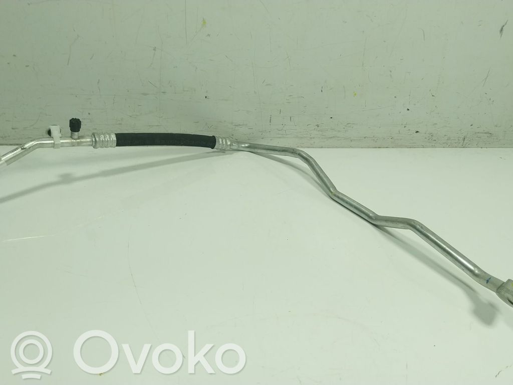 BMW X1 F48 F49 Conductă/furtun aer condiționat (A/C) 