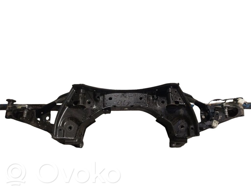 BMW 2 F46 Belka osi tylnej z reduktorem 