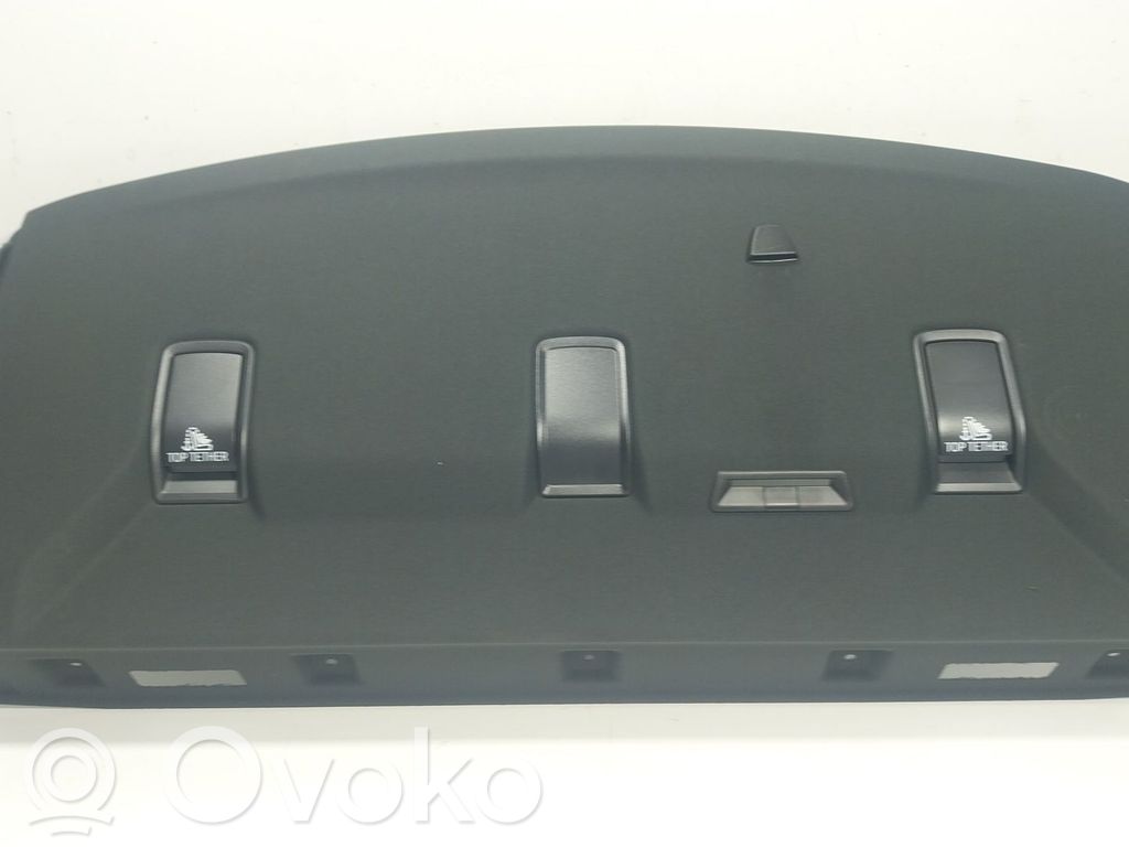 BMW 2 F46 Tylna klapa bagażnika 