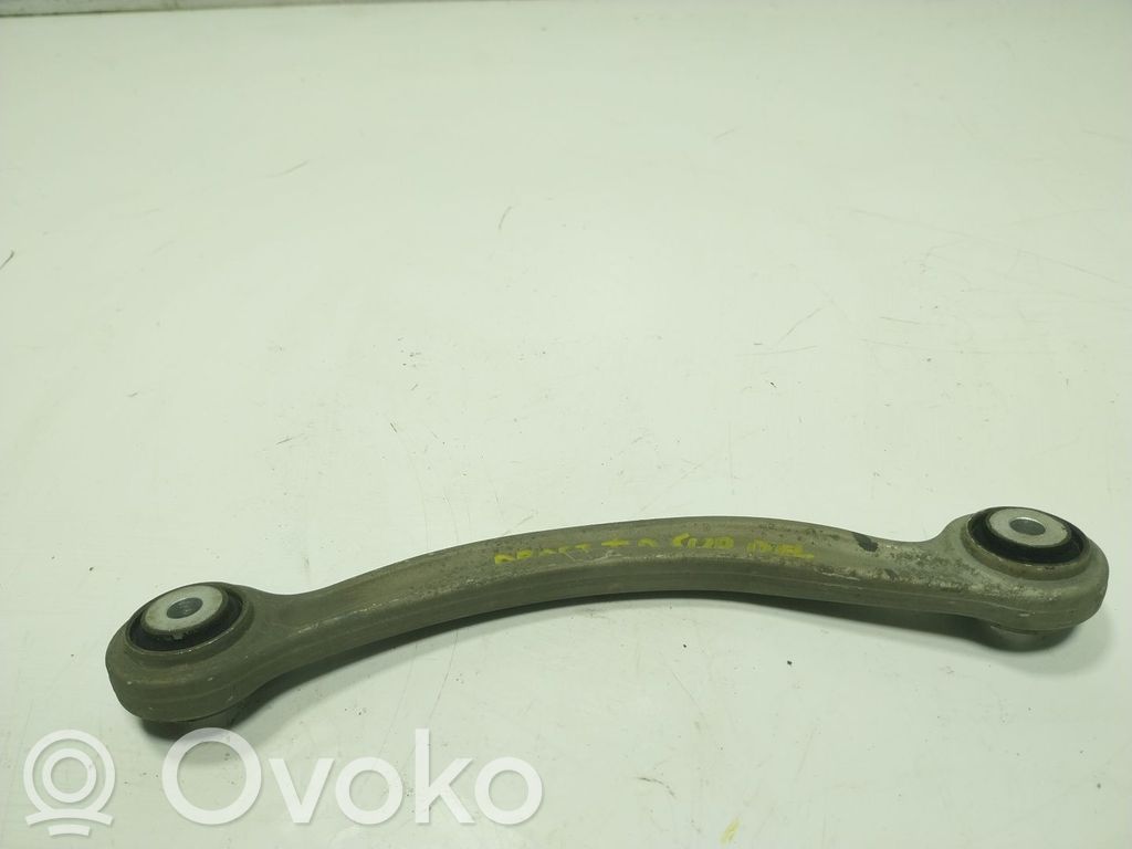 Mercedes-Benz C W205 Braccio di controllo sospensione posteriore 
