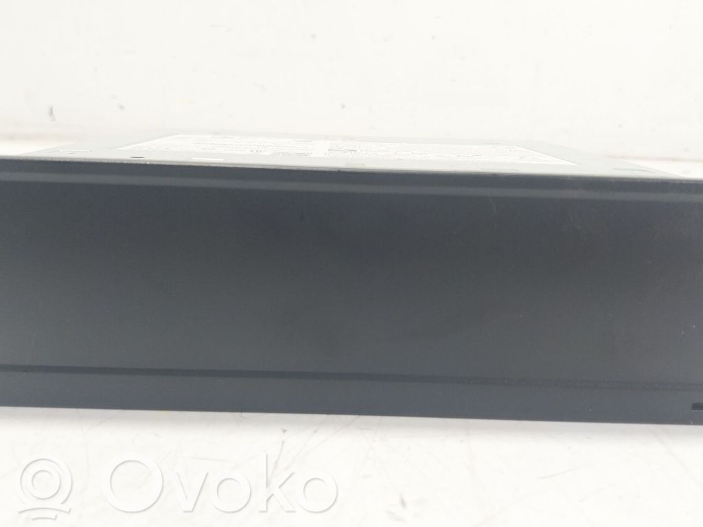 Cupra Leon Radio/CD/DVD/GPS-pääyksikkö 