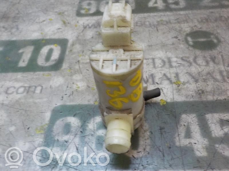 Nissan NV200 Pompa spryskiwacza szyby przedniej / czołowej 