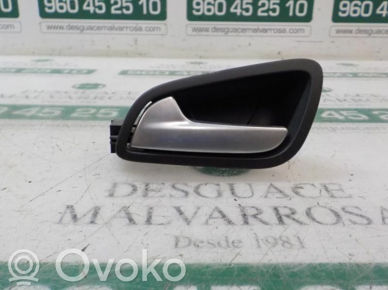 Ford Kuga II Manecilla interna puerta trasera 