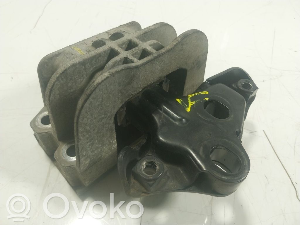 Ford Transit Engine mount bracket 